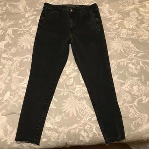 American Eagle Black Hi-Rise Jegging